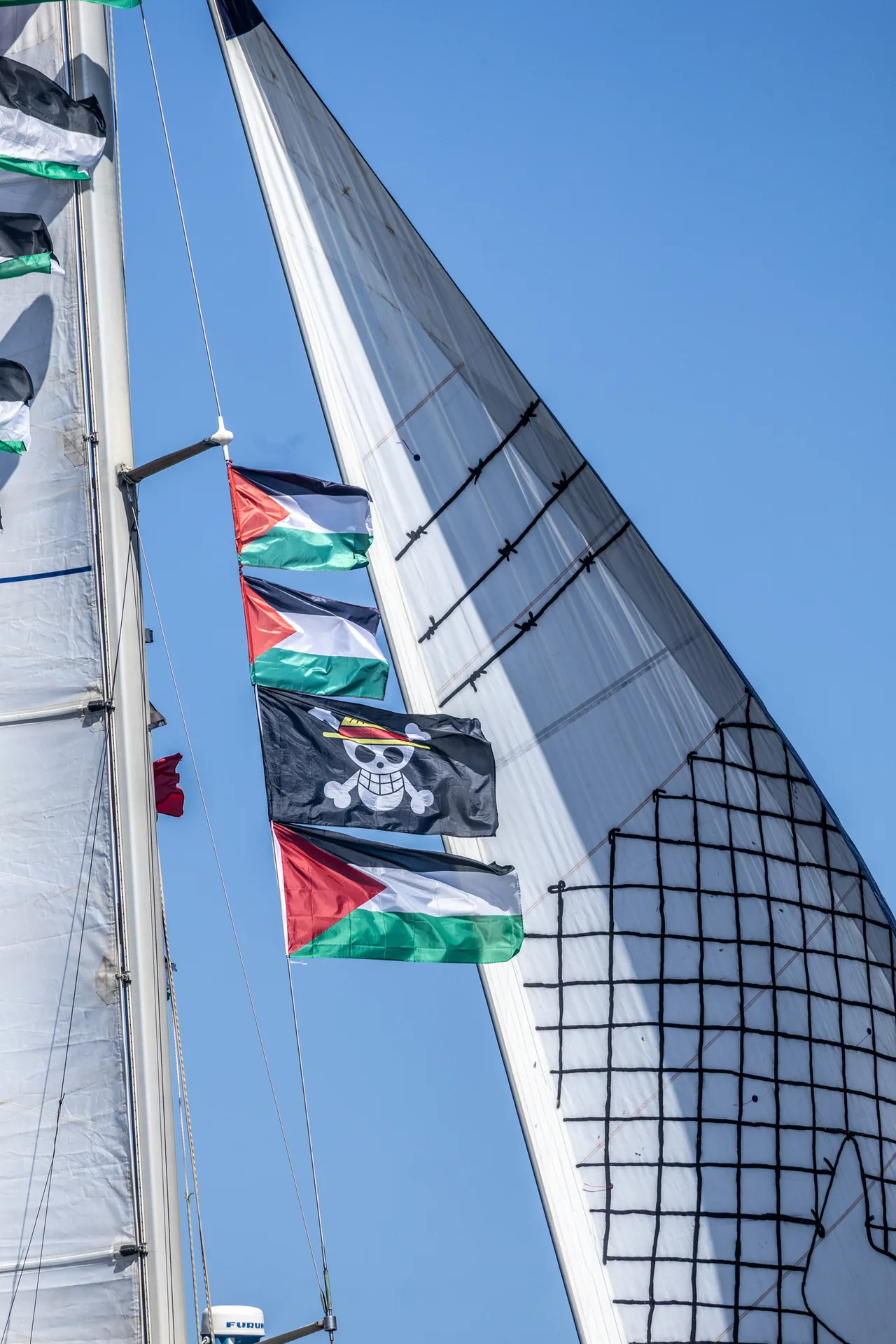 Piracy in Plain Sight: israel Abducts Multi-National Civilians on the Open Sea [multilingual pdf]